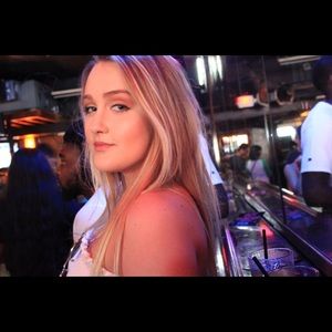 Meet your Posher, Avery